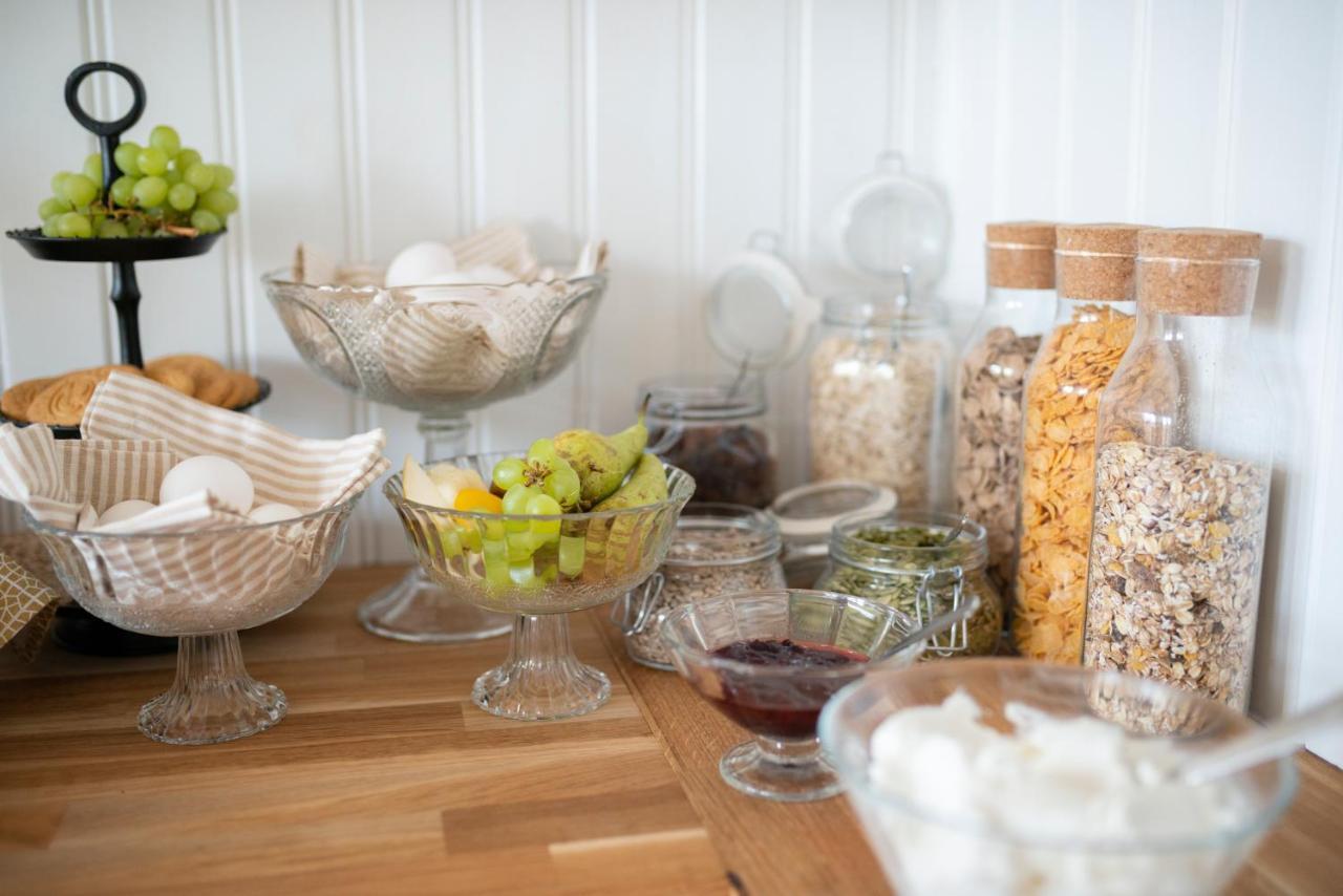 Praestgardens Pensionat Mollösund エクステリア 写真