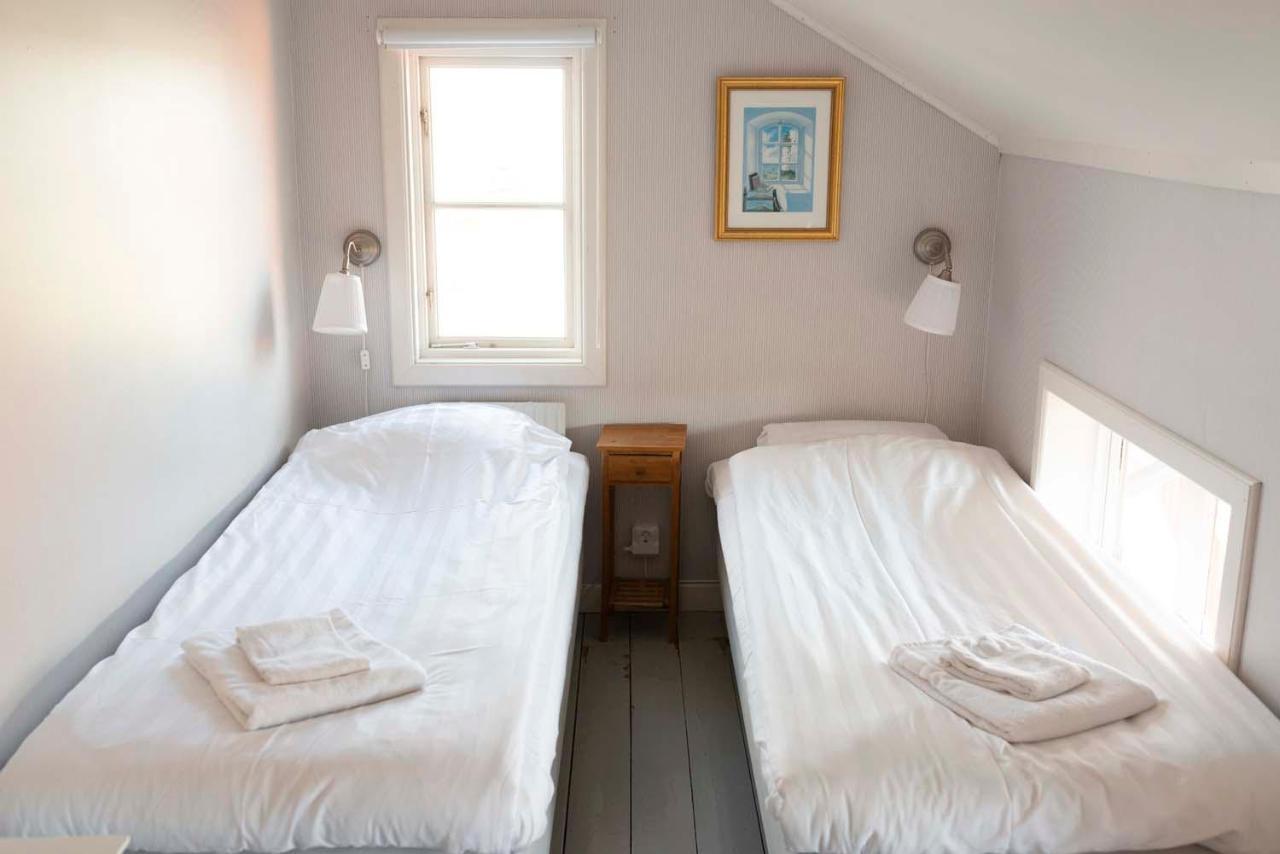 Praestgardens Pensionat Mollösund エクステリア 写真